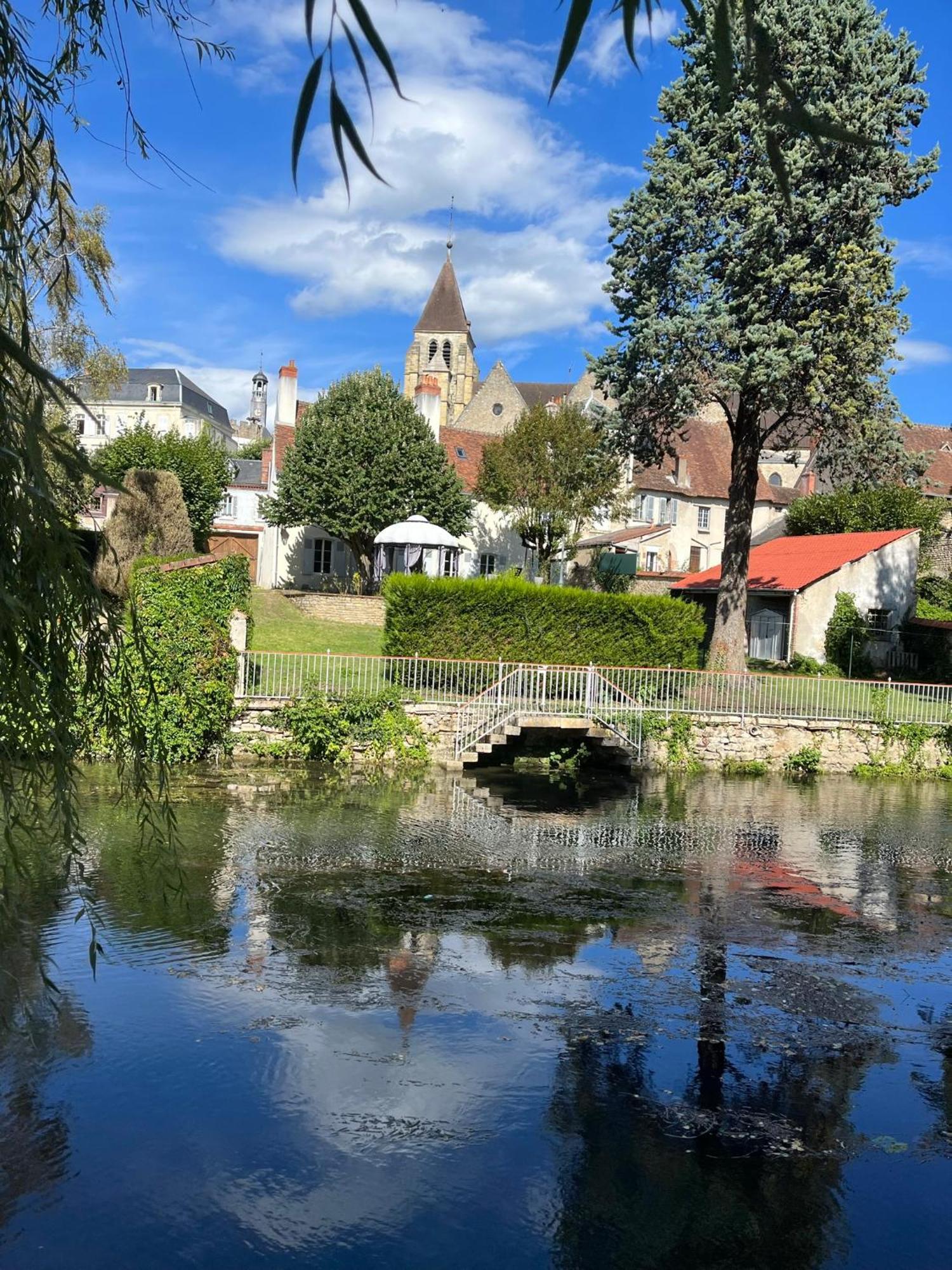 La Confiserie , Vierzon , Proche Gare , Tout Confort Exterior photo
